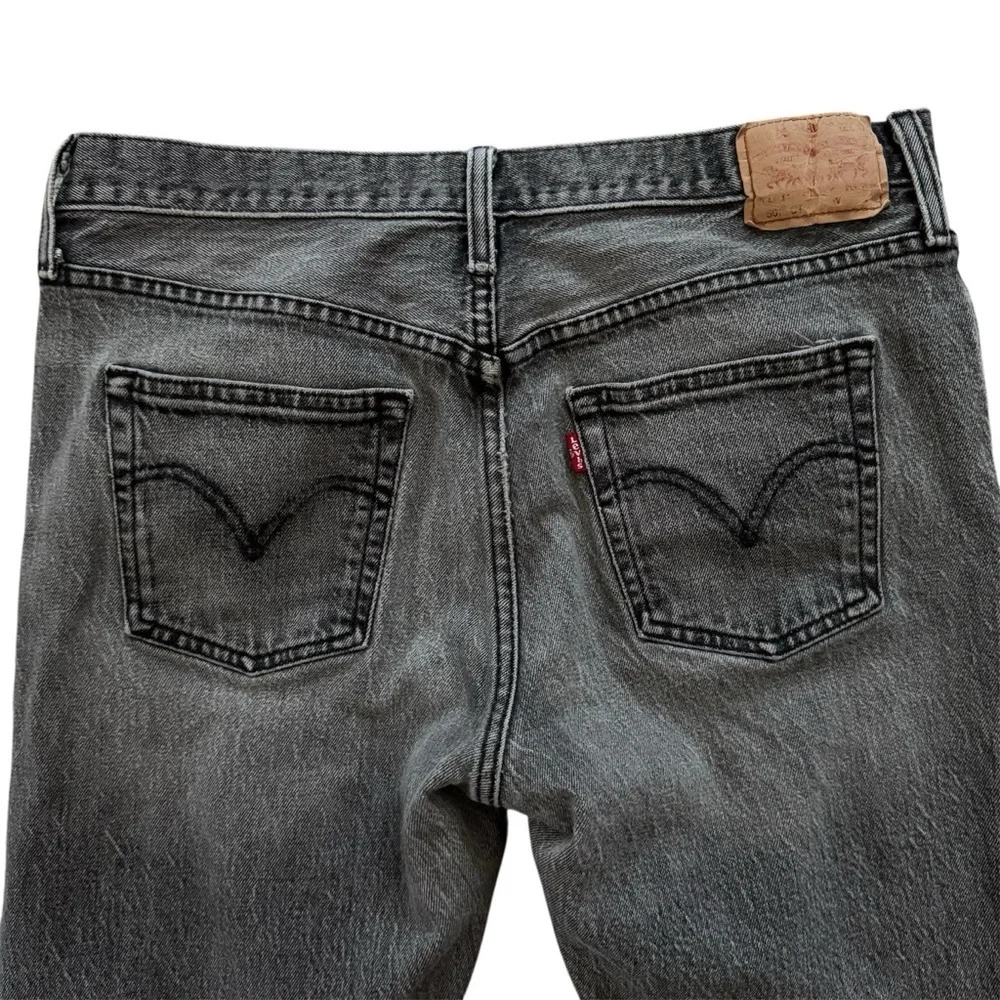 Levi’s 501 Original Gray Straight Leg Jeans - Fits 32x30